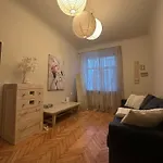 Cozy Apartment- Self Check- In * Riga